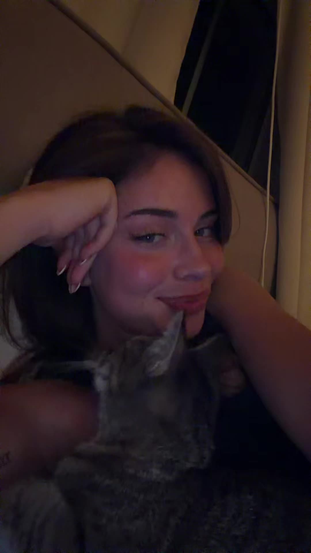 @𝑒