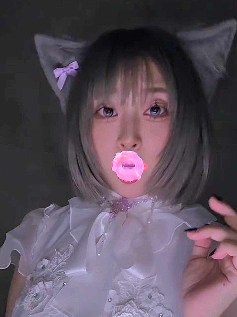 @やき