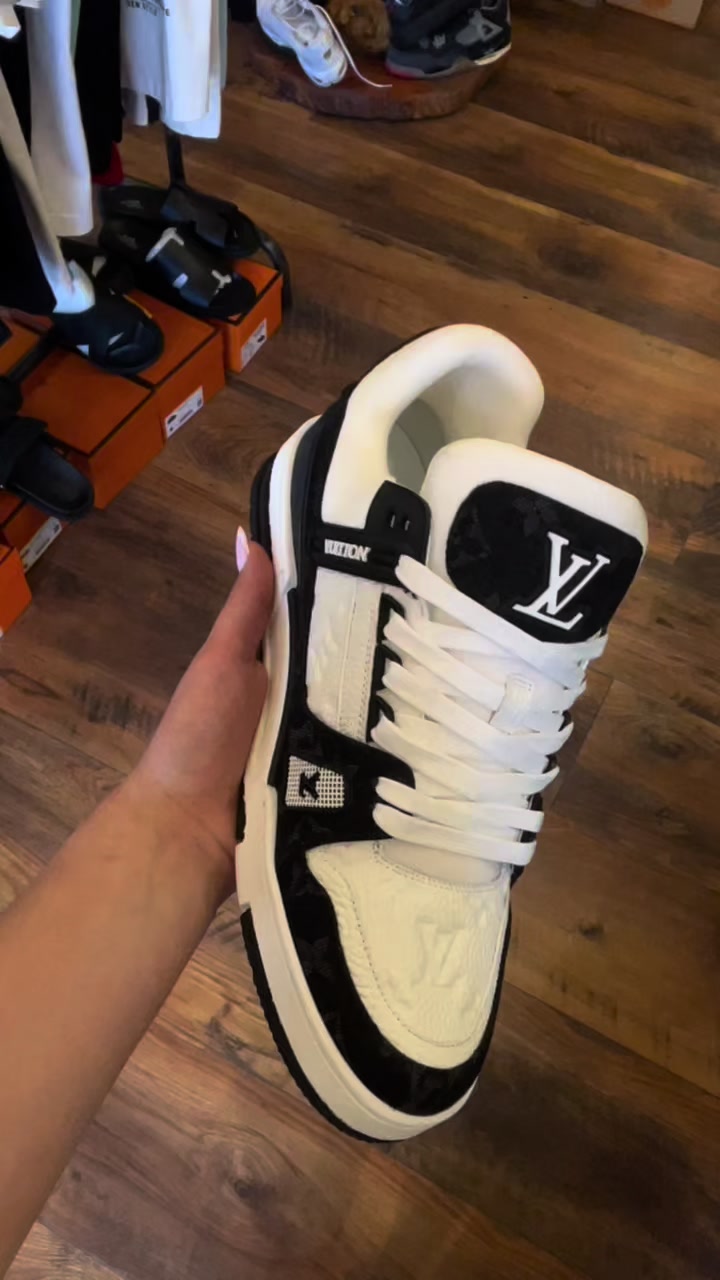 @Ueslibutik