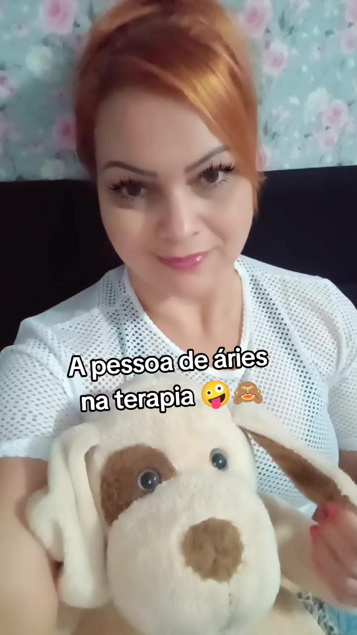 @Lyla  Pereira 🥂🍓