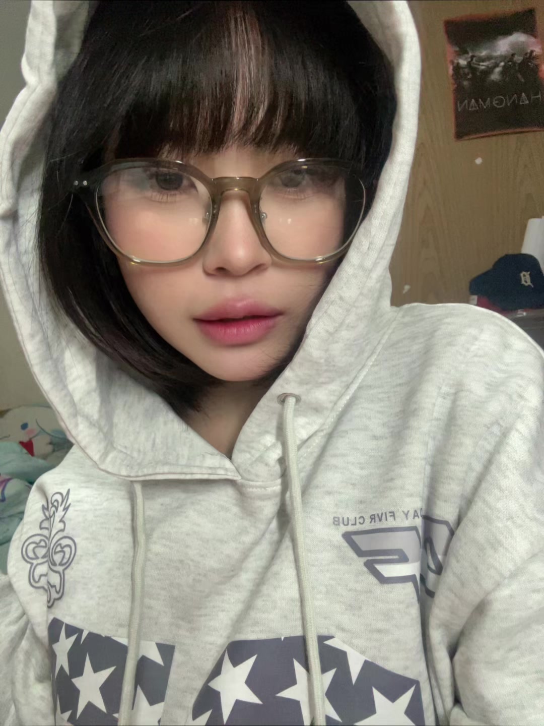 @หมาตาง่วง