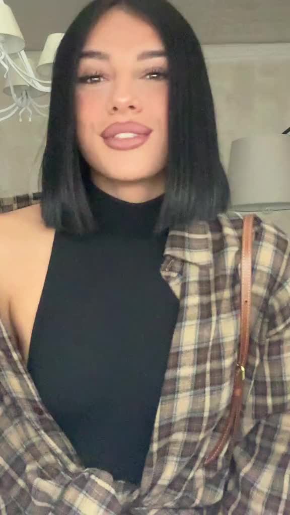 @Costanza_e