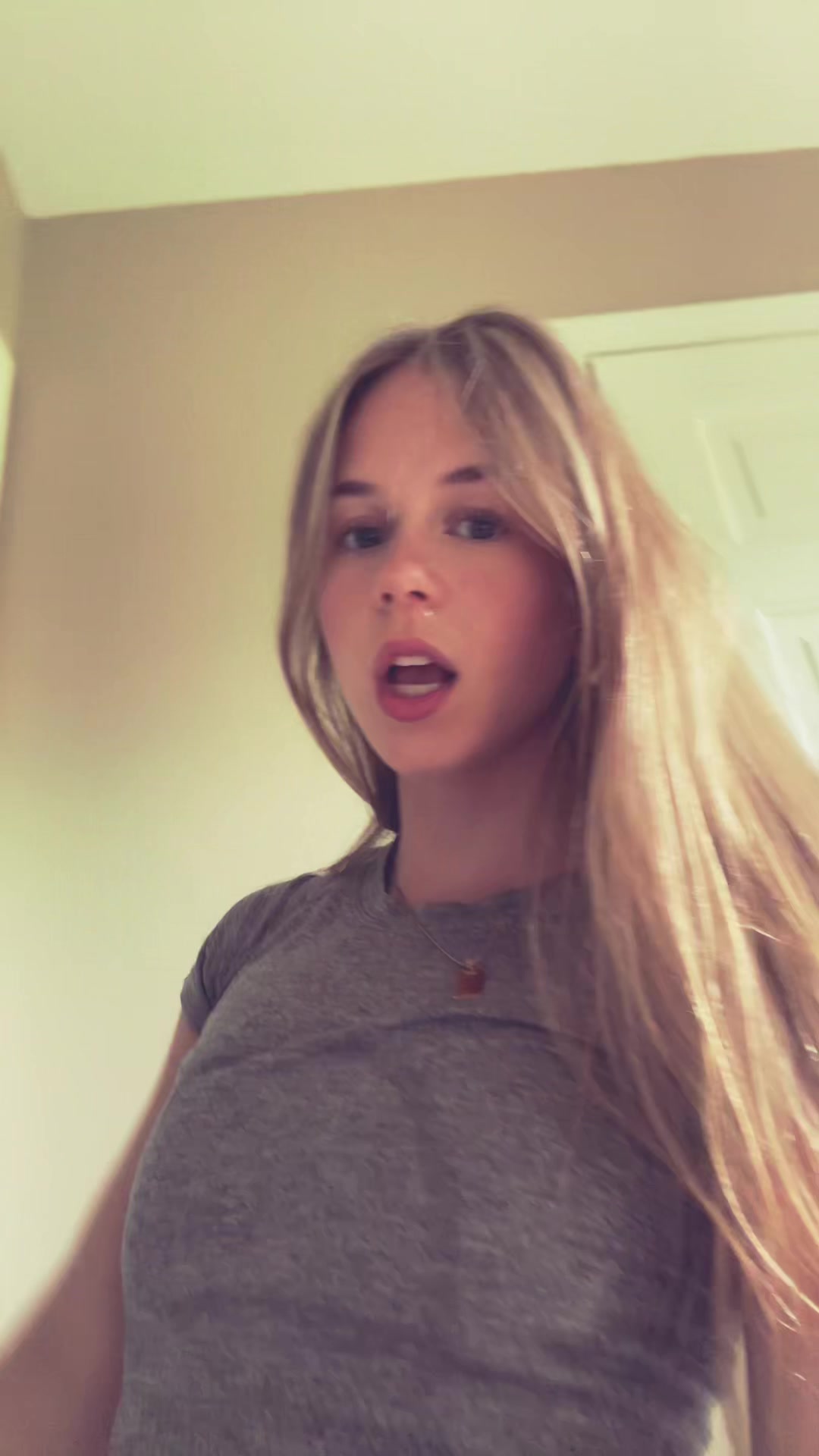 @soph3