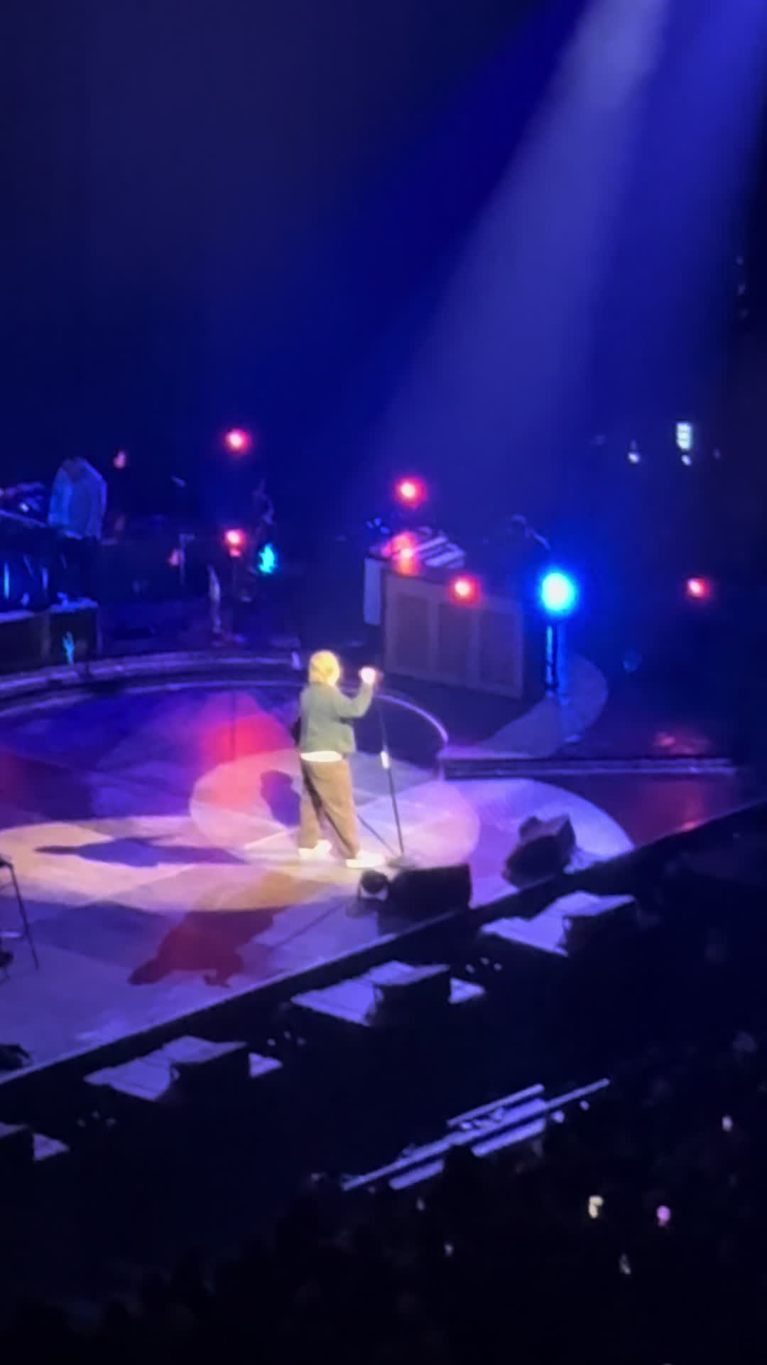 @Jo 🇬🇧 🇺🇸