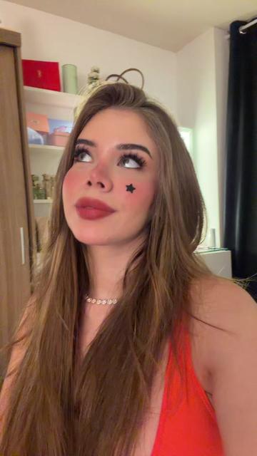 @Valenlovei✨