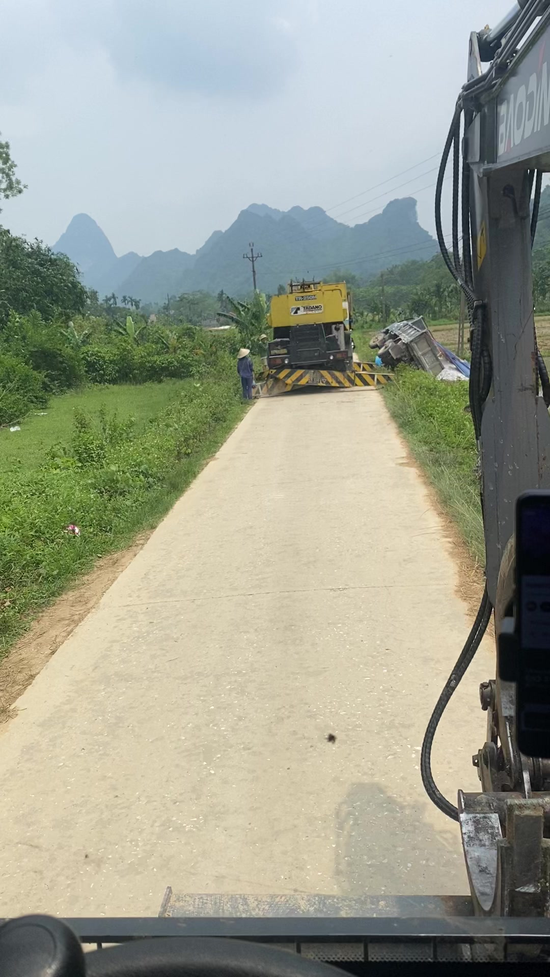 @N&ocirc;ng đức long