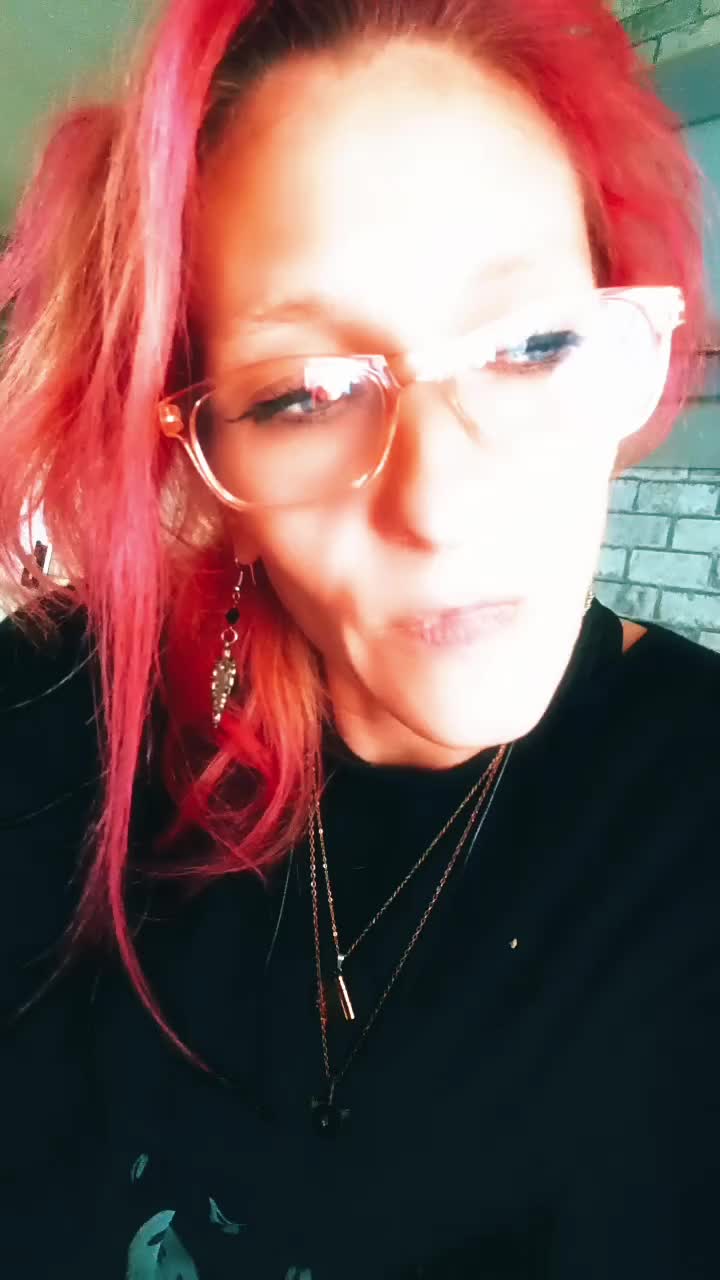 @❤꧁ღ⊱♥ Ladiablesse ♥⊱ღ꧂❤