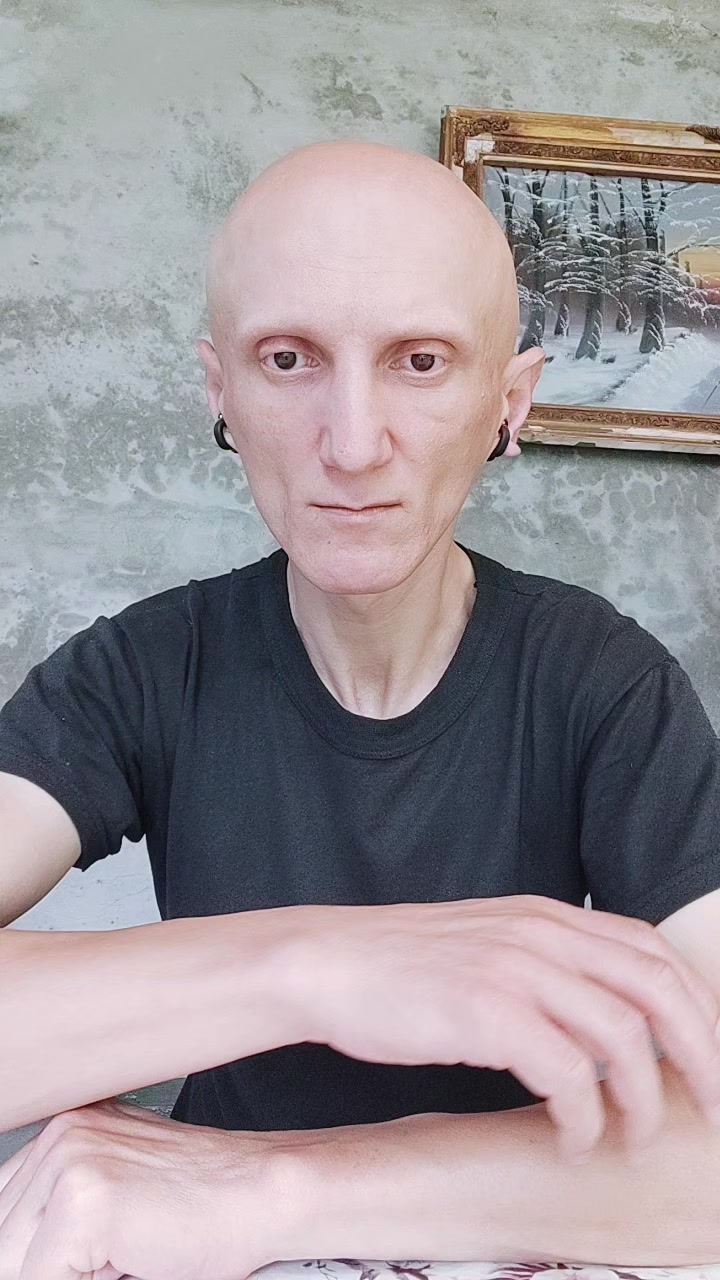 @ელდარ ასლანოვიჩ ხალვაში