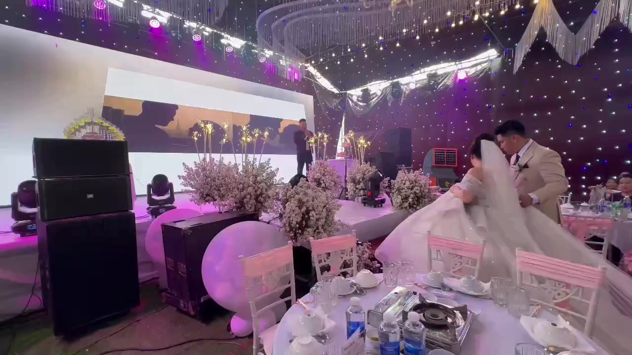 @Trang Trí Bóng Đám cưới TP HCM