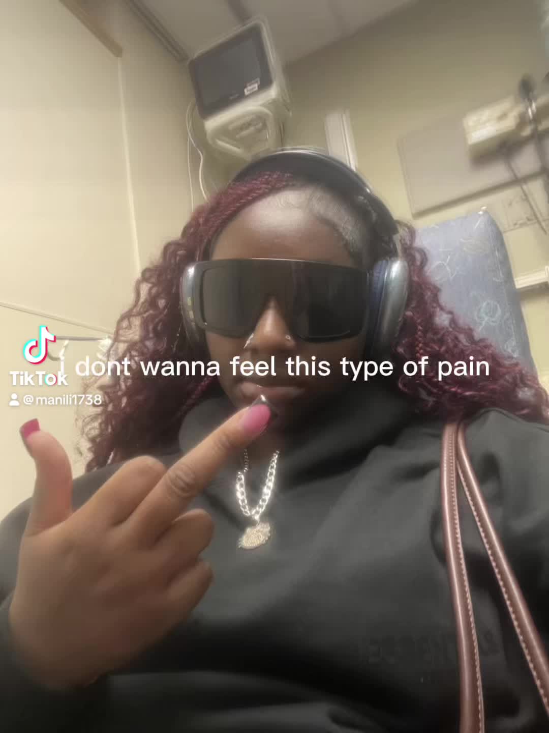 @Mani 🦇