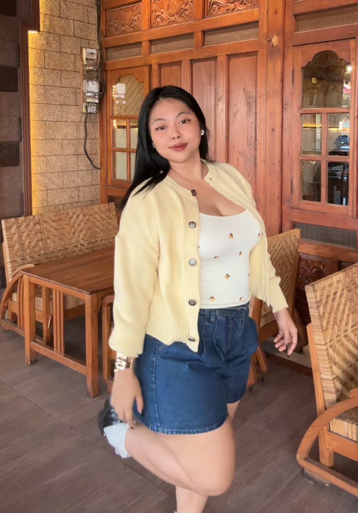@INDAH HK🌼