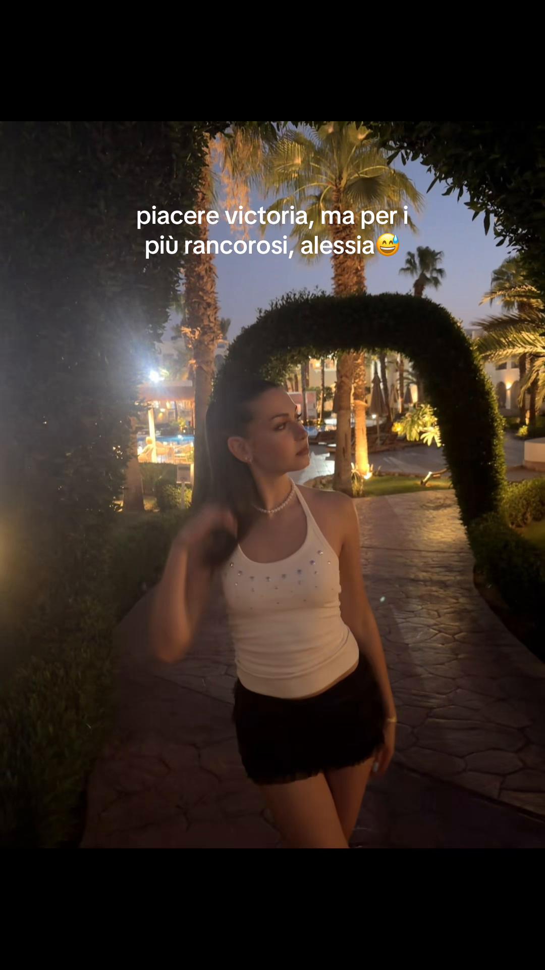 @vicky