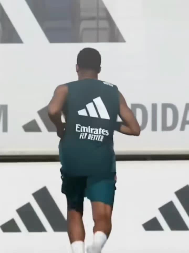@๐é๐กé๐ฟ๐ฎ๐ ,FOOt โฝโ