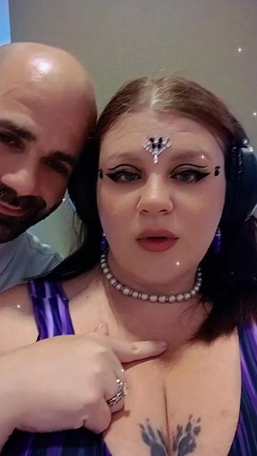 @queenfirechaser1223