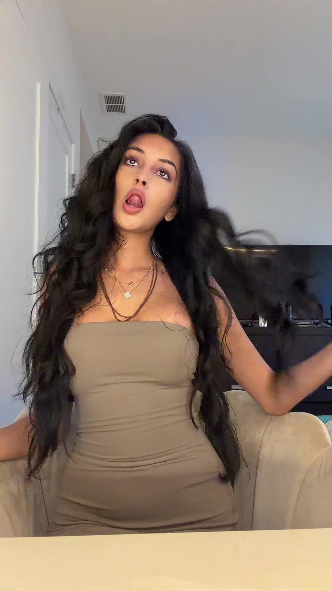 @zala