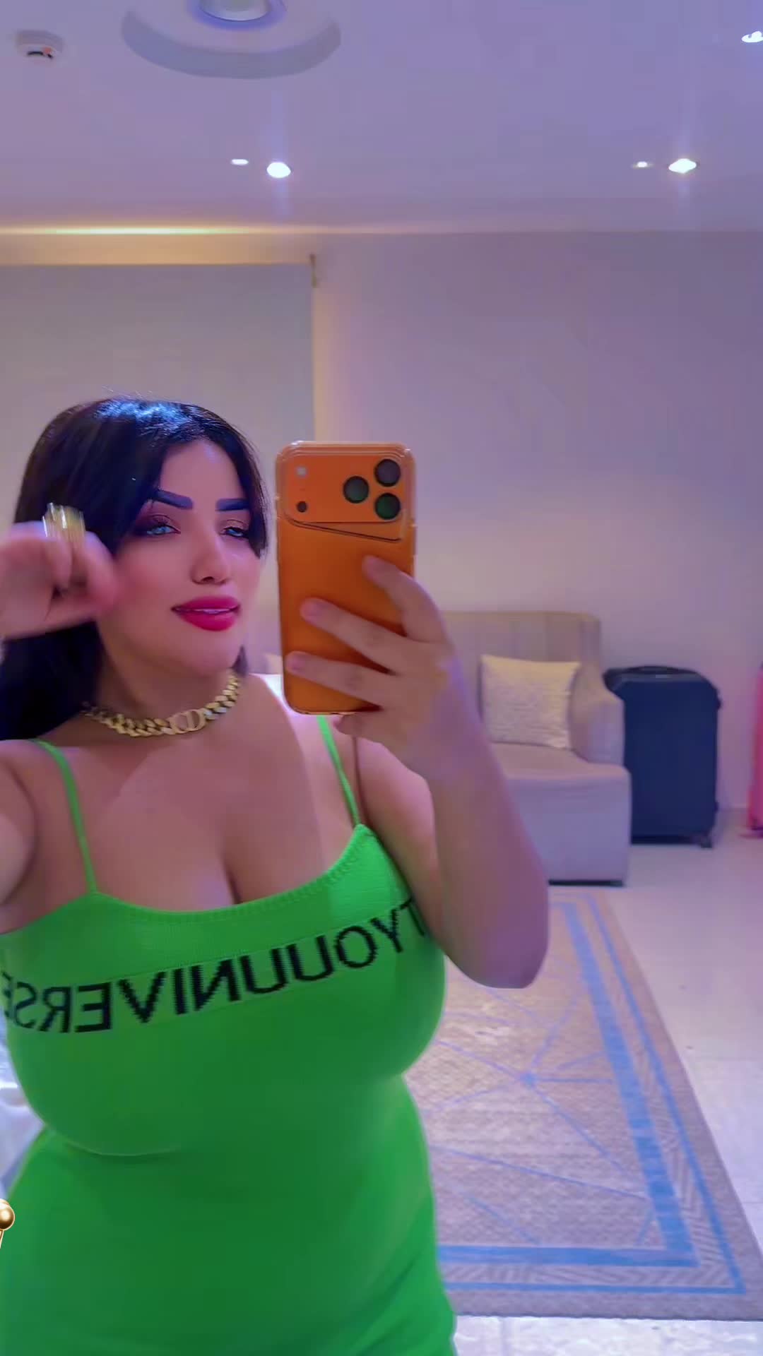 @👑sahoura👑