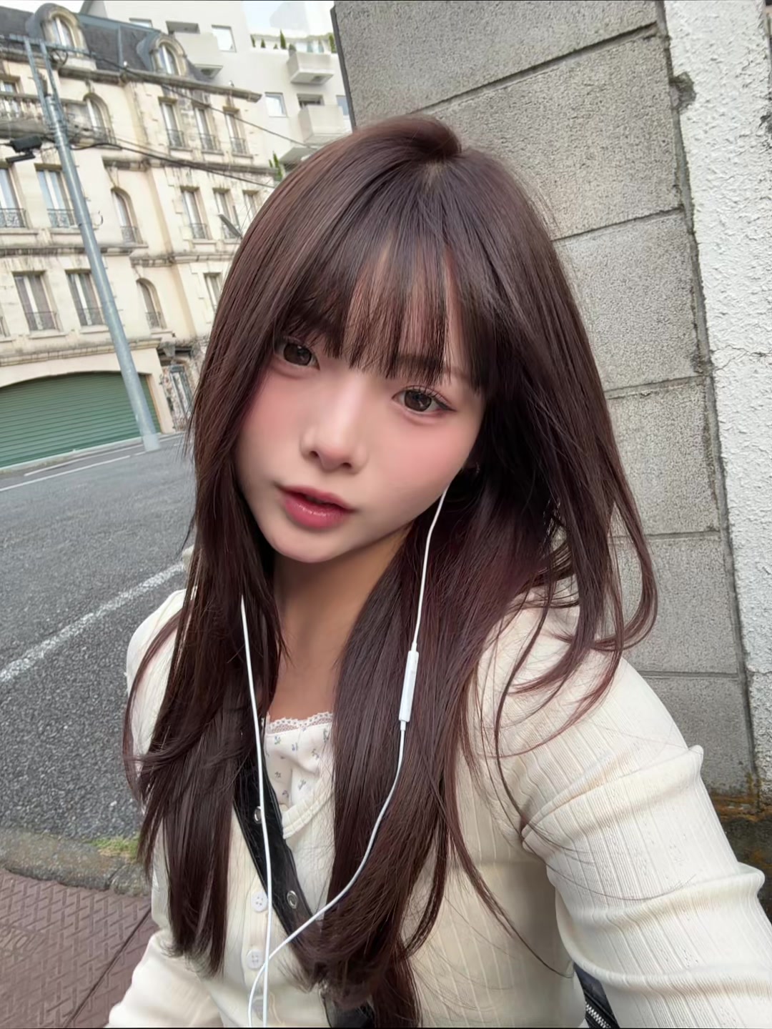 @莉那