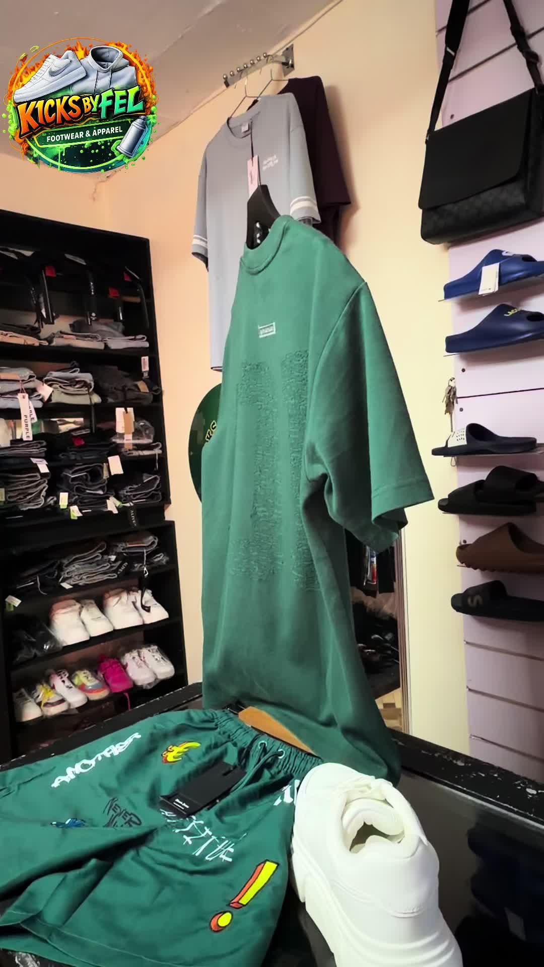 @kicks_by_fel