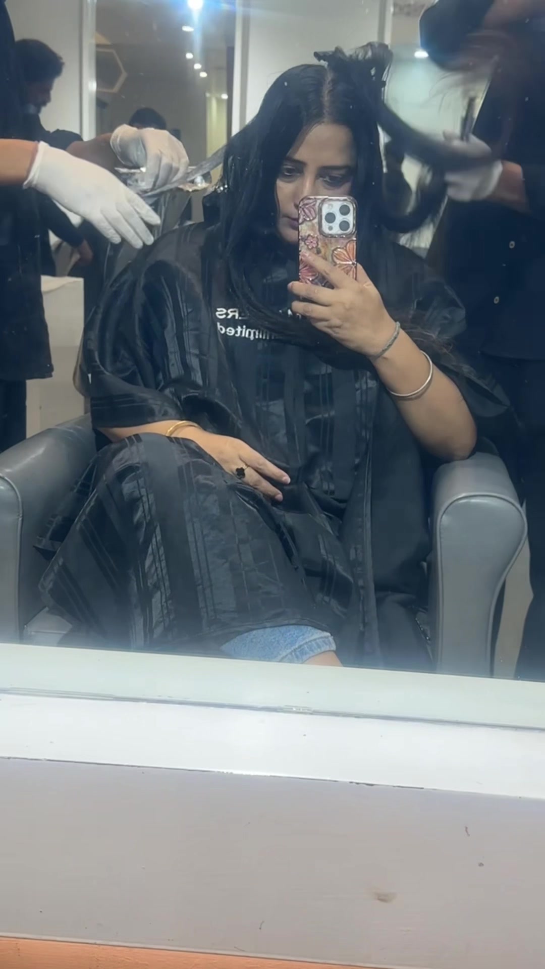 @Riya_Sardarni