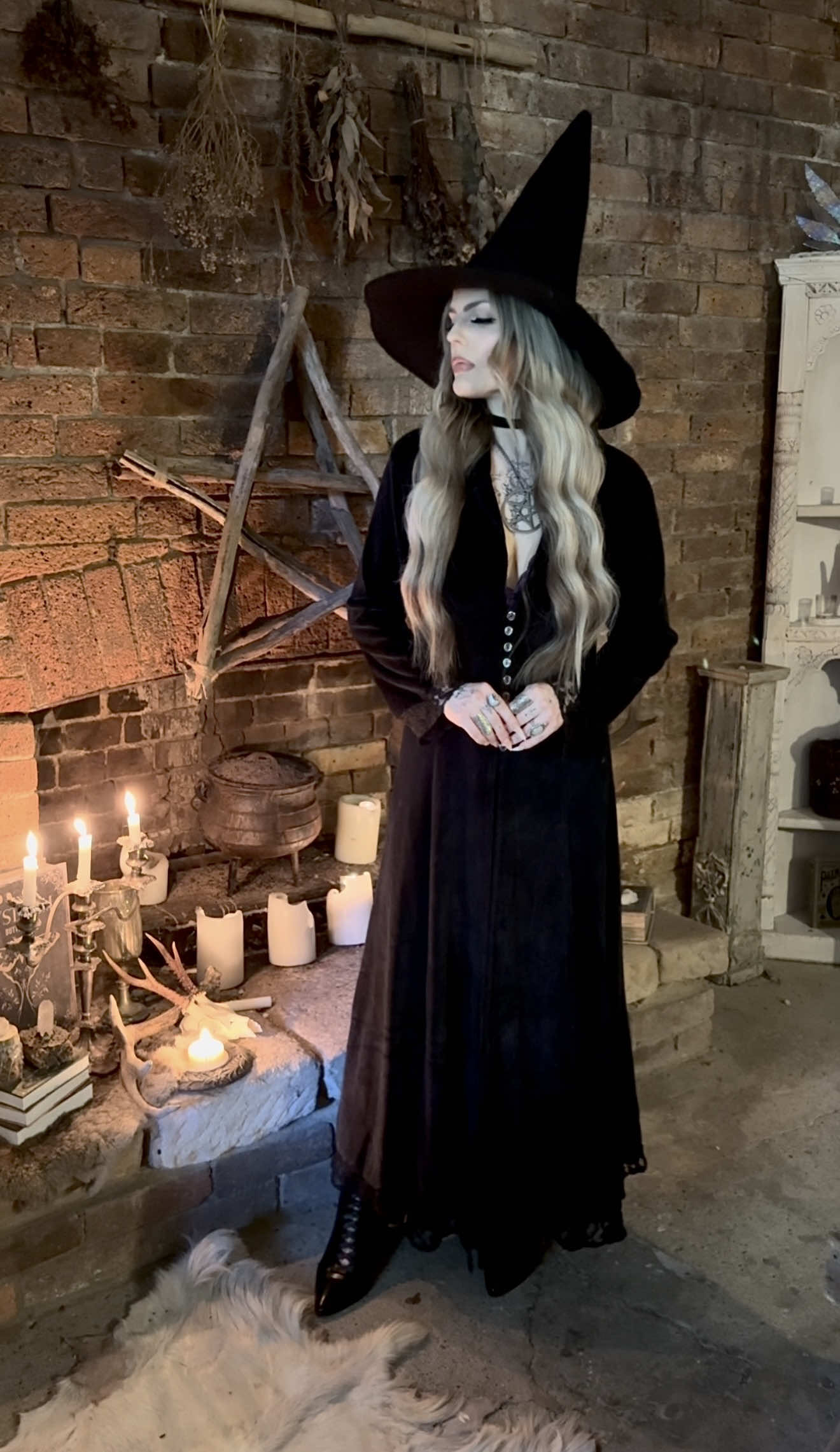@Stella🔮 Witch of the Moon 🌙