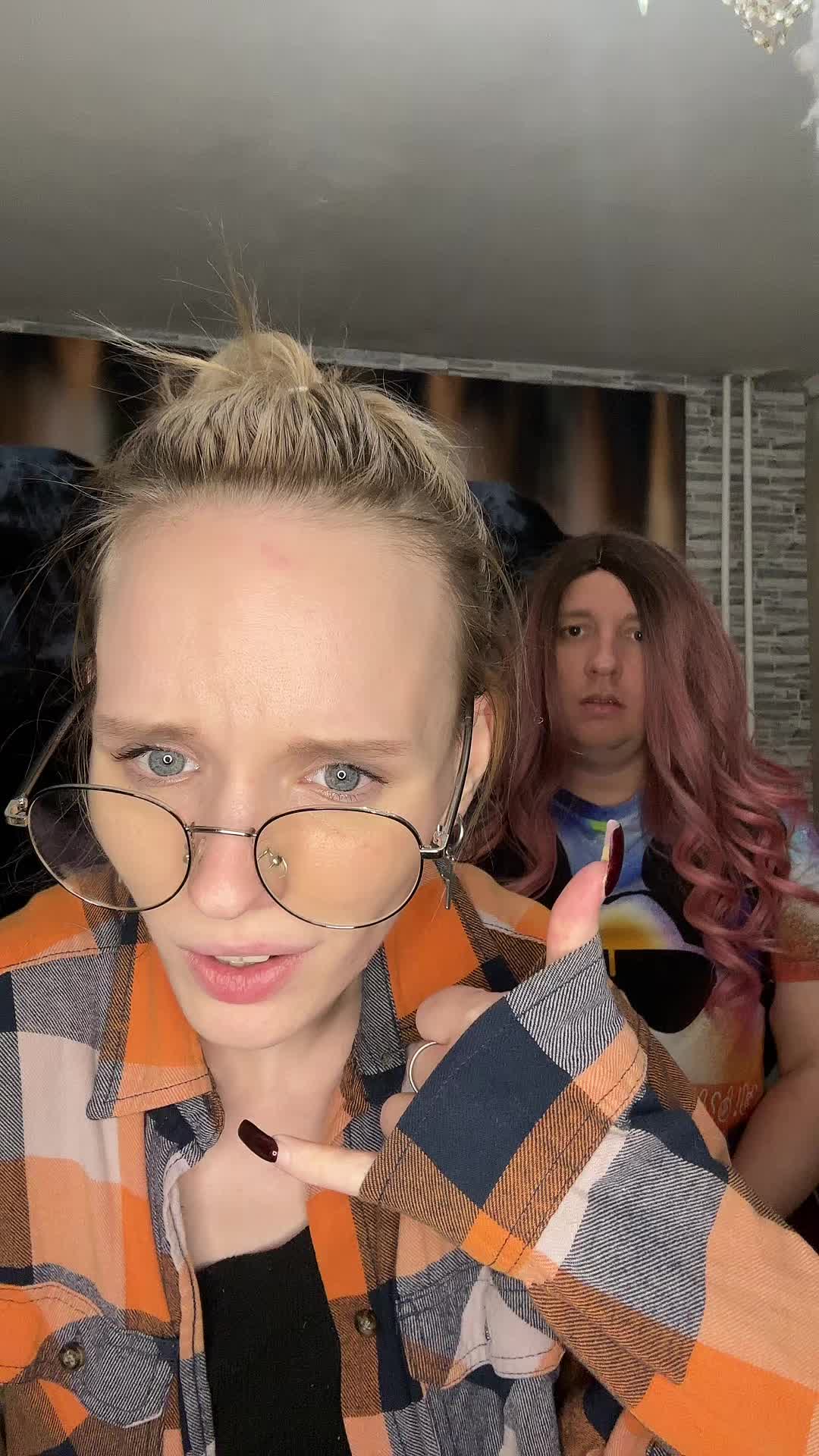 @𝕓𝕦𝕤𝕚𝕟𝕜𝕒👑