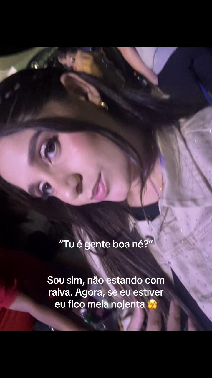 @Heloisa Crystyna