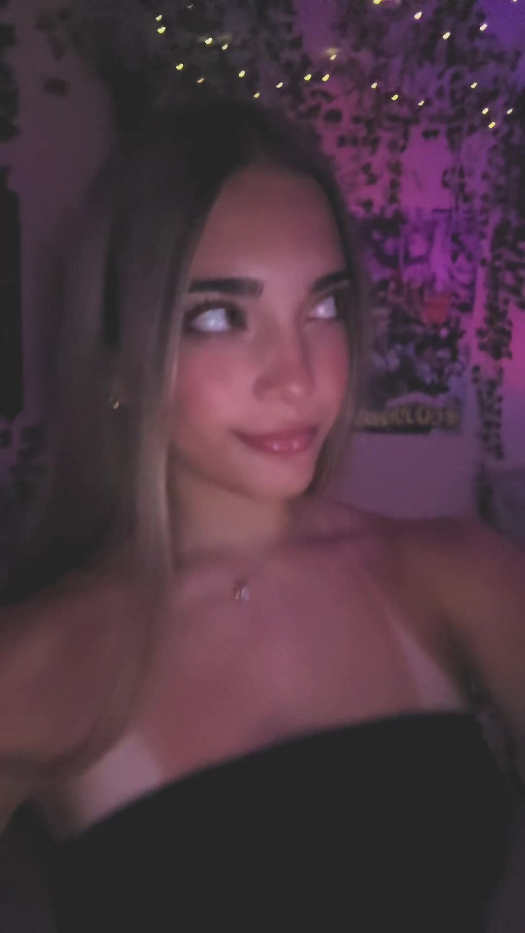 @Ella