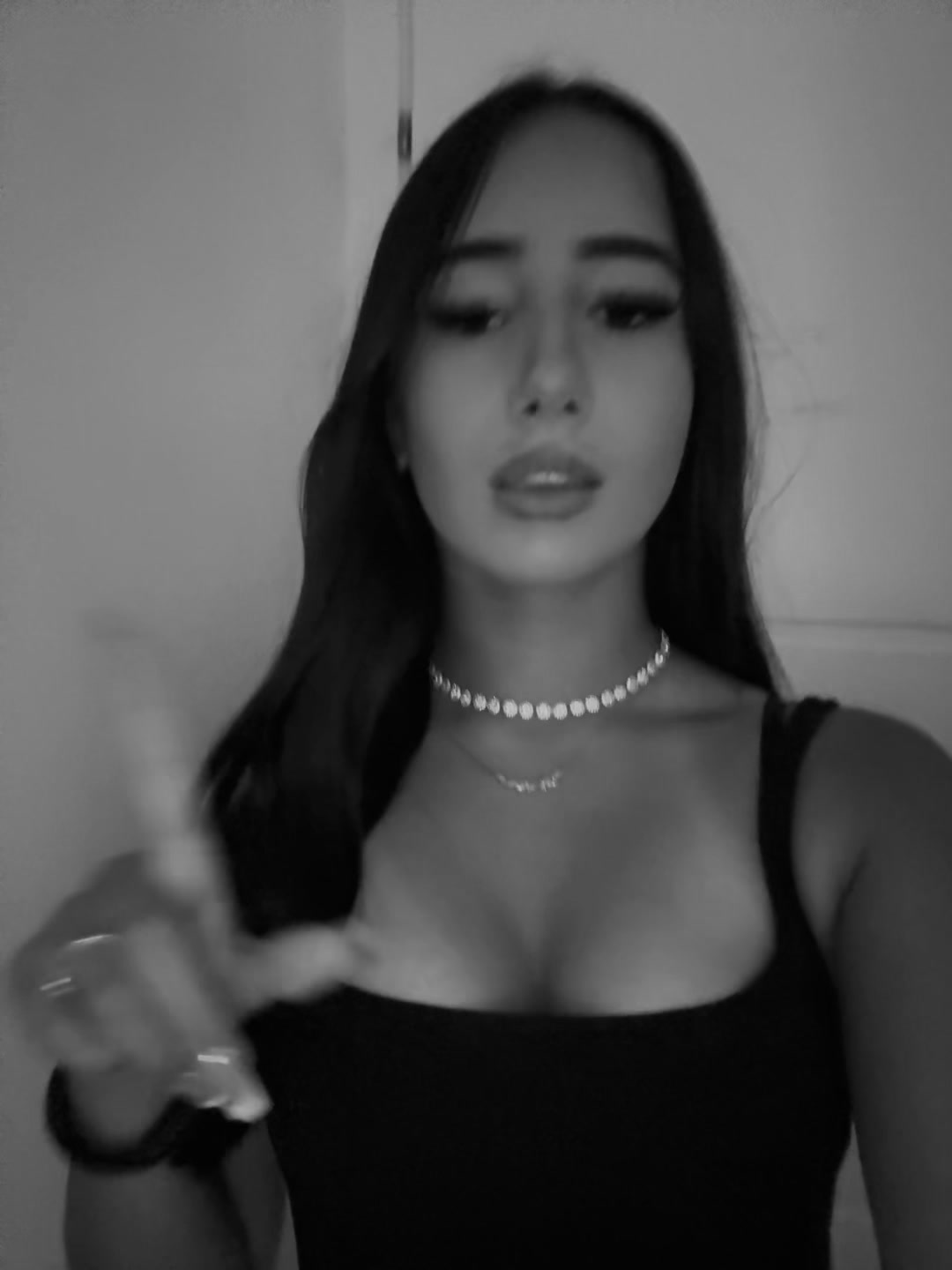 @𝓰𝓻𝓮