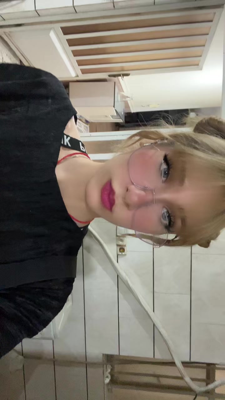 @Me1riwm