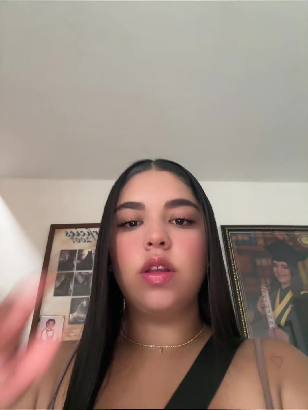 @222🚶🏼&zwj;♀️