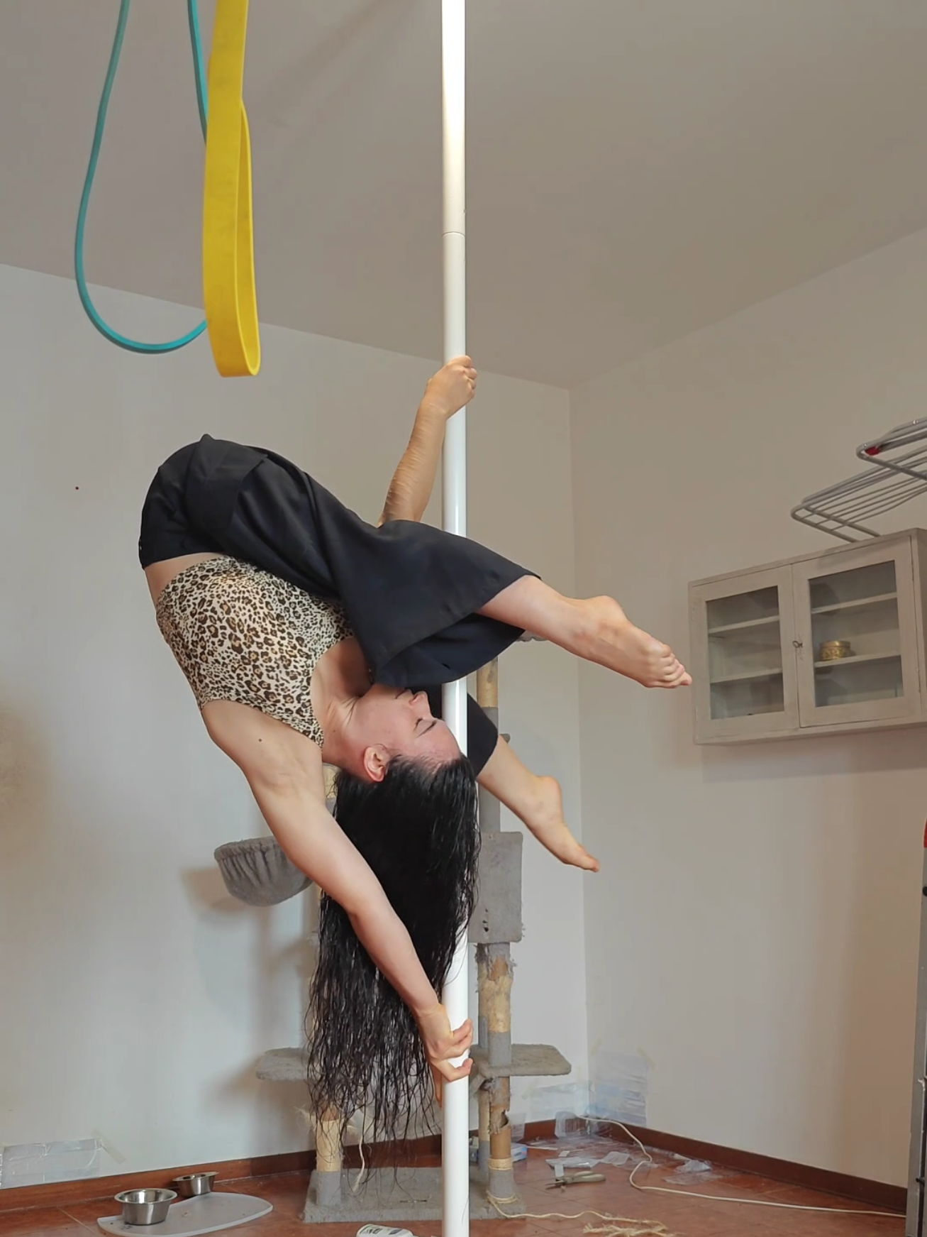 @acrobatic___