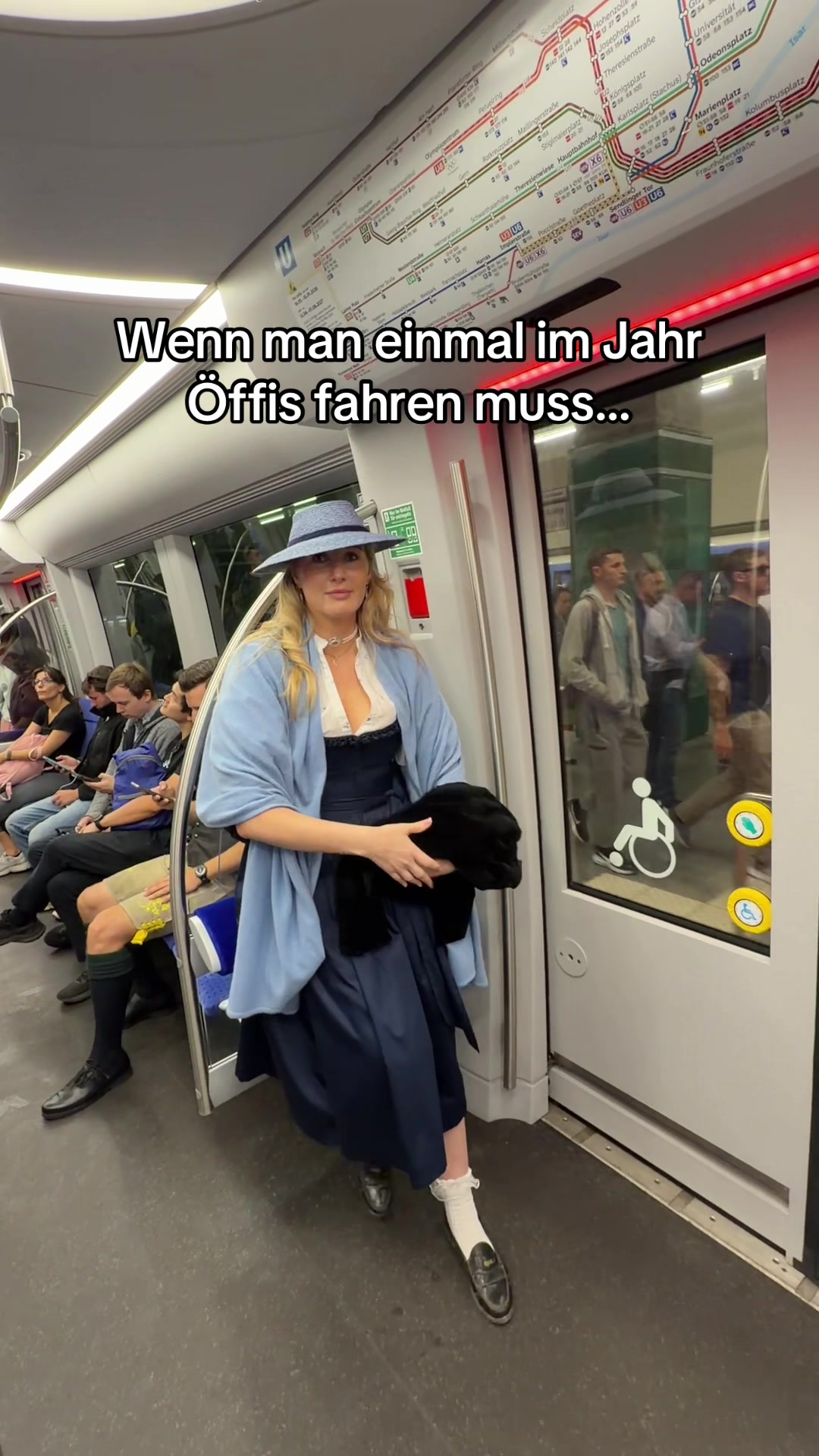 @VASHIONESSA - Dirndl&Festl💕