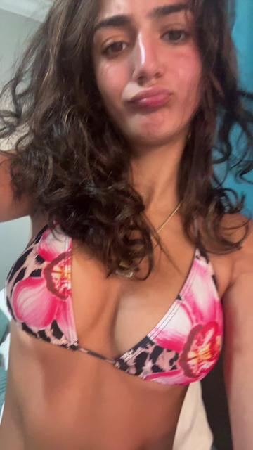 @Eva