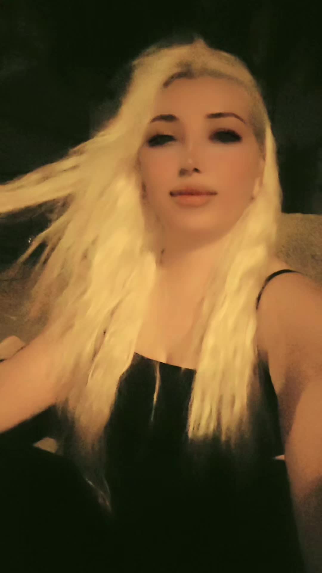 @MARAŞLI💋SARI💋💋💋