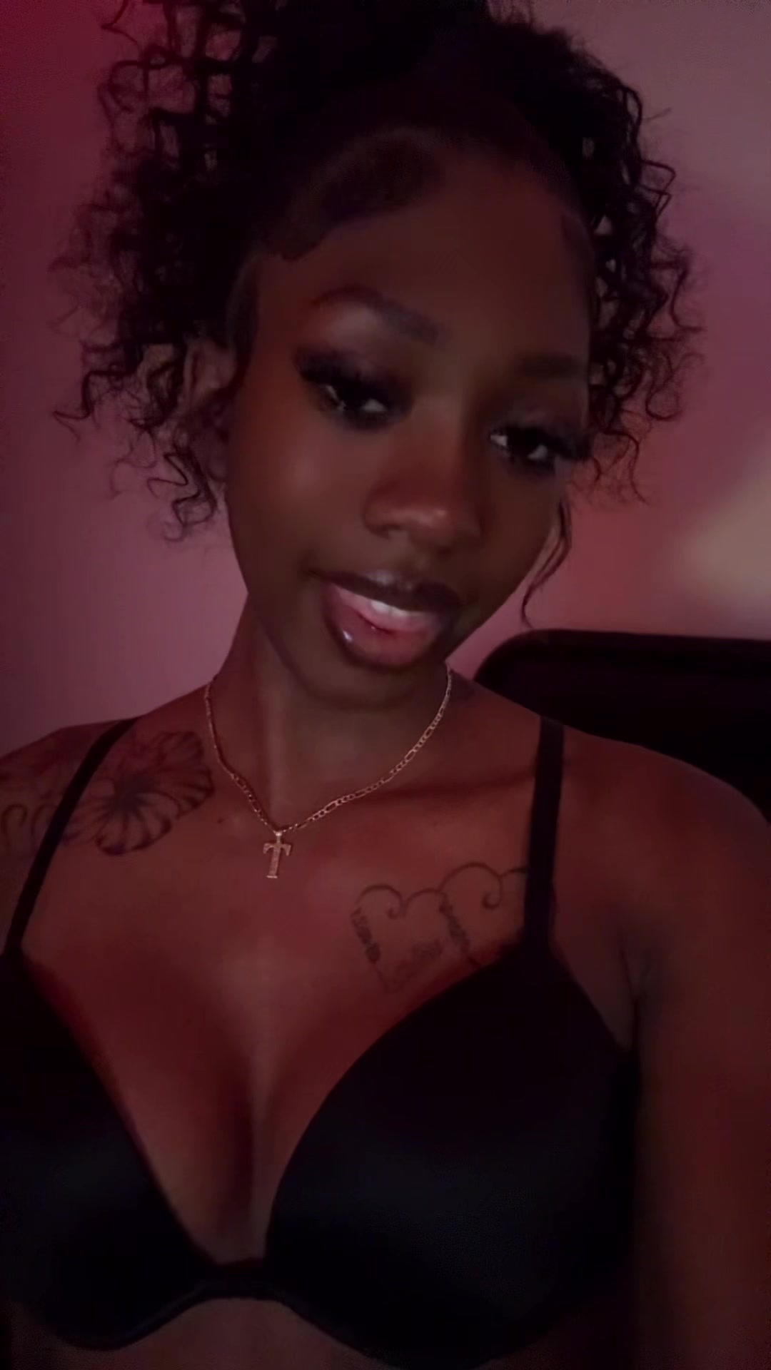 @Takiyah B ๐ .