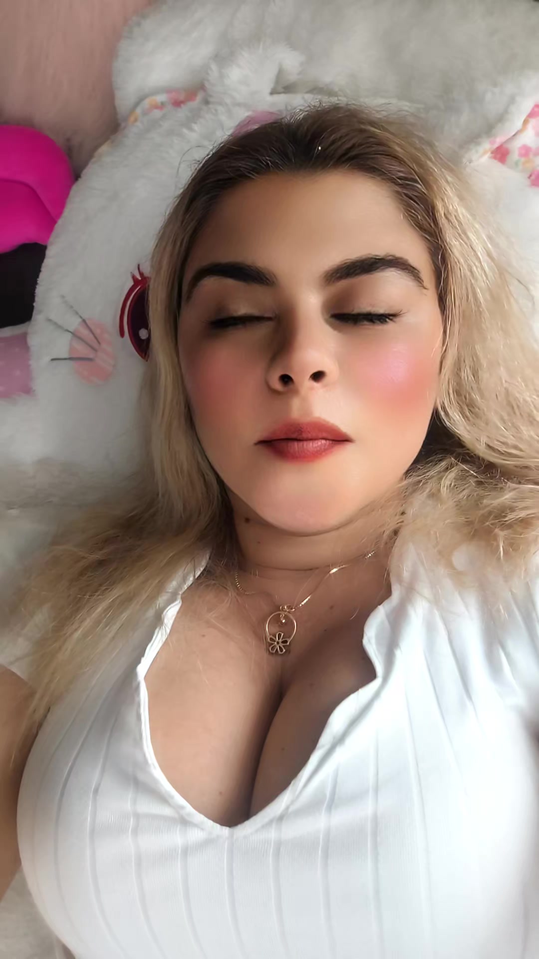 @Claudia Abusada