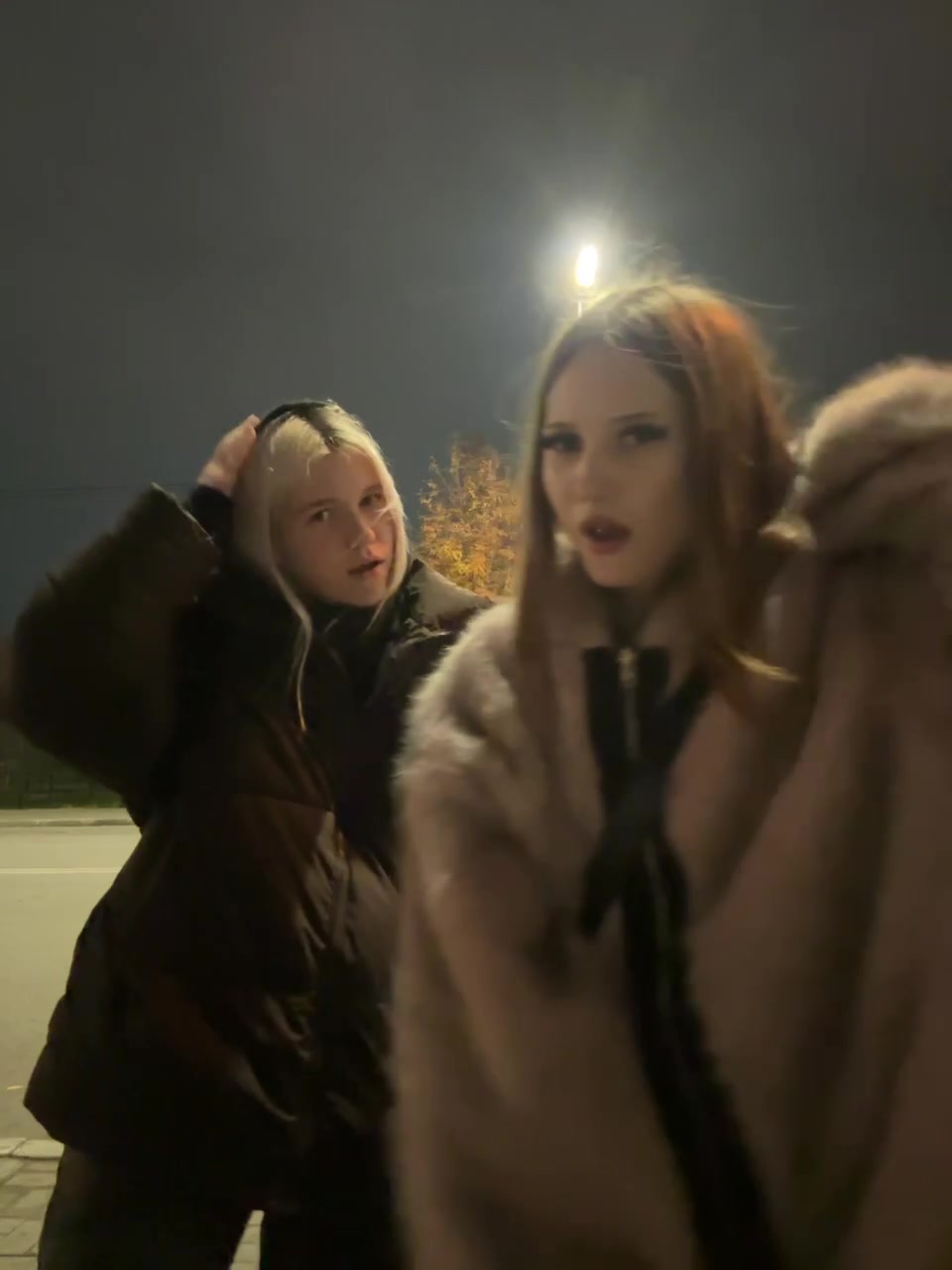 @серфова