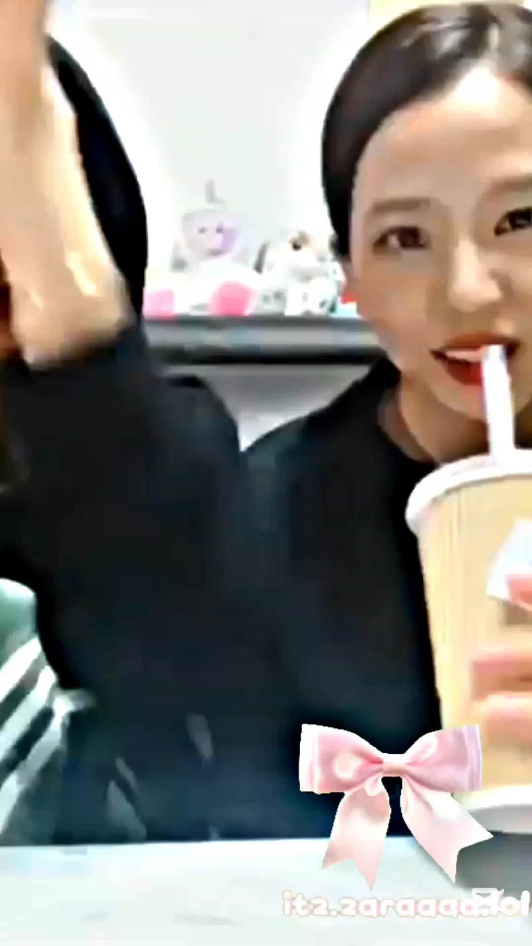 @๐๐ฅ๐ข๐ณ๐ โห๐๐หโ