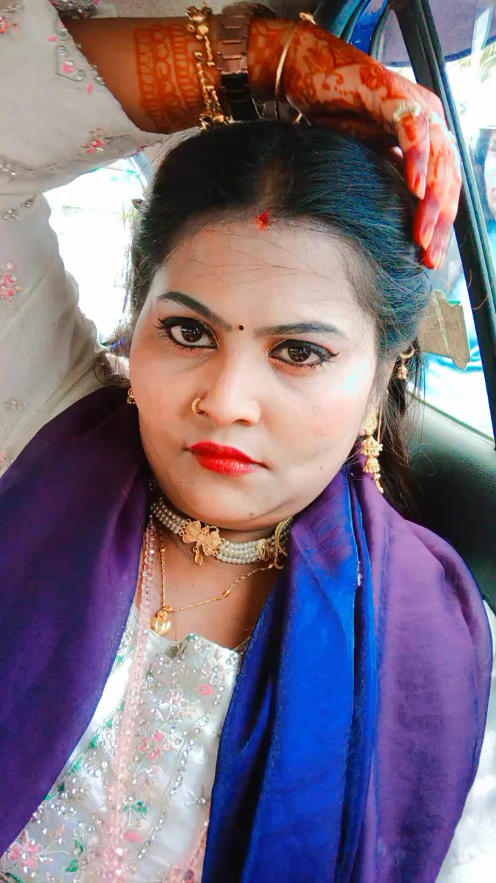 @Anjalrose😘😘