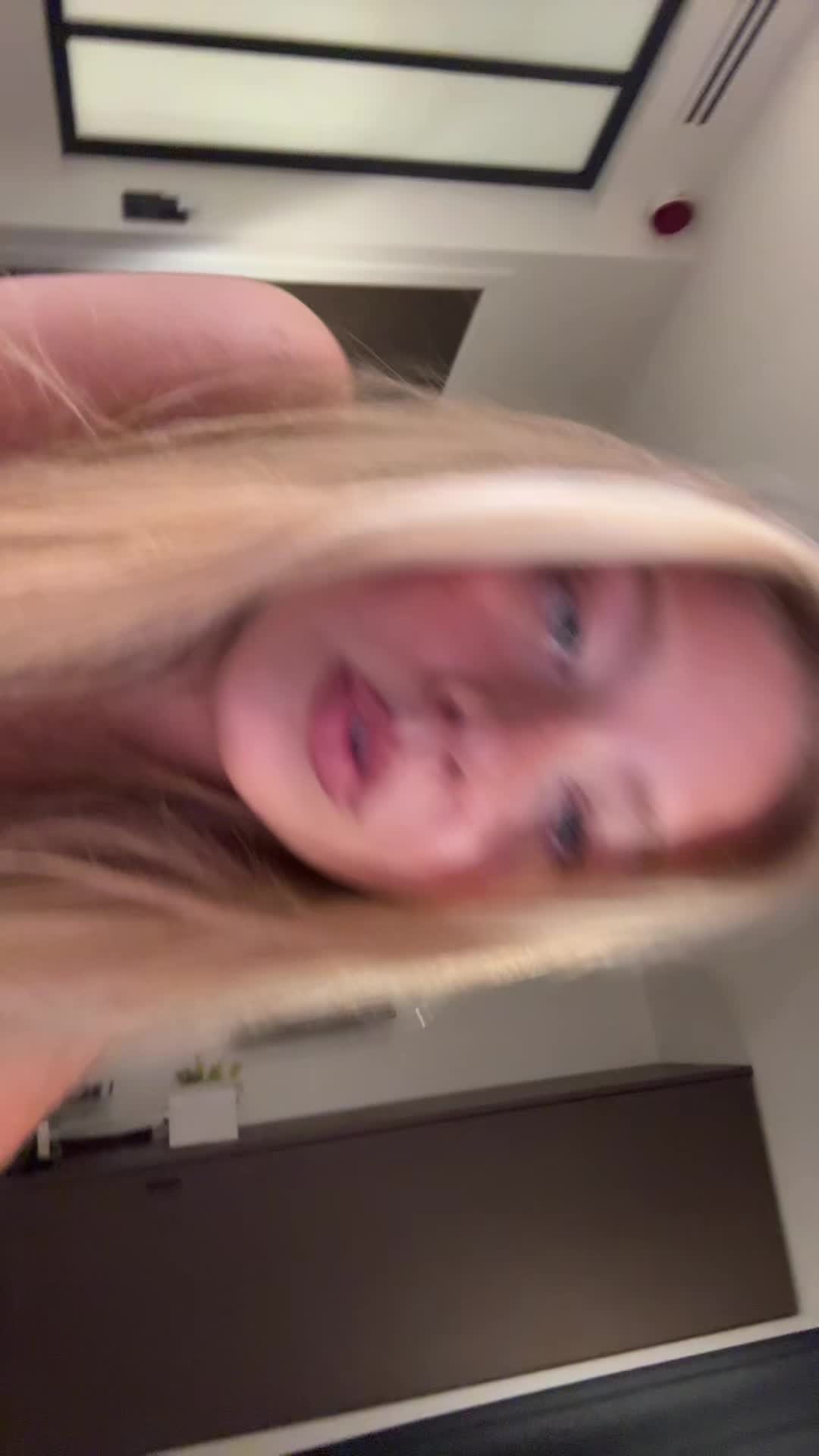 @Dana🍒