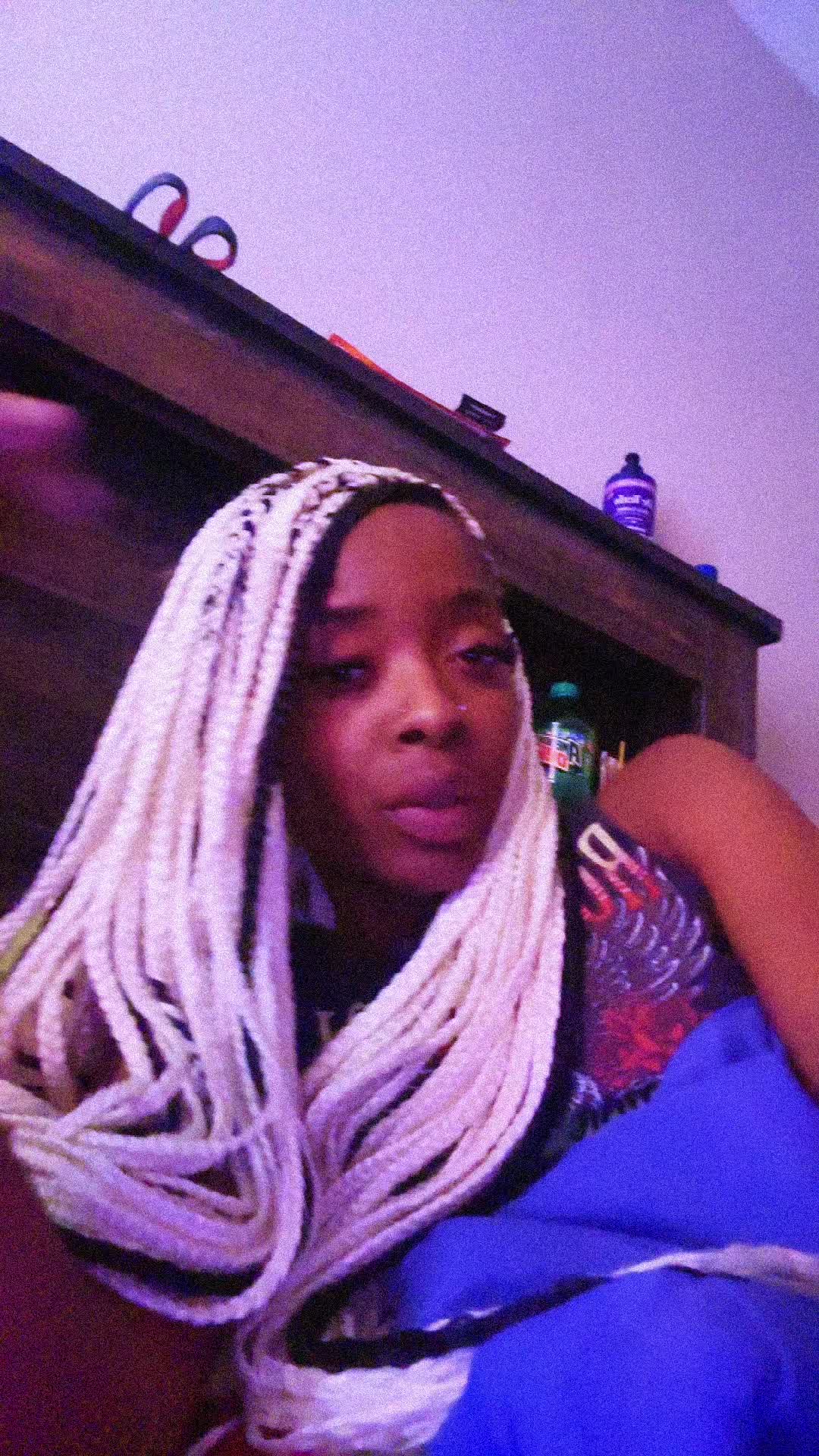 @Niyah Simone