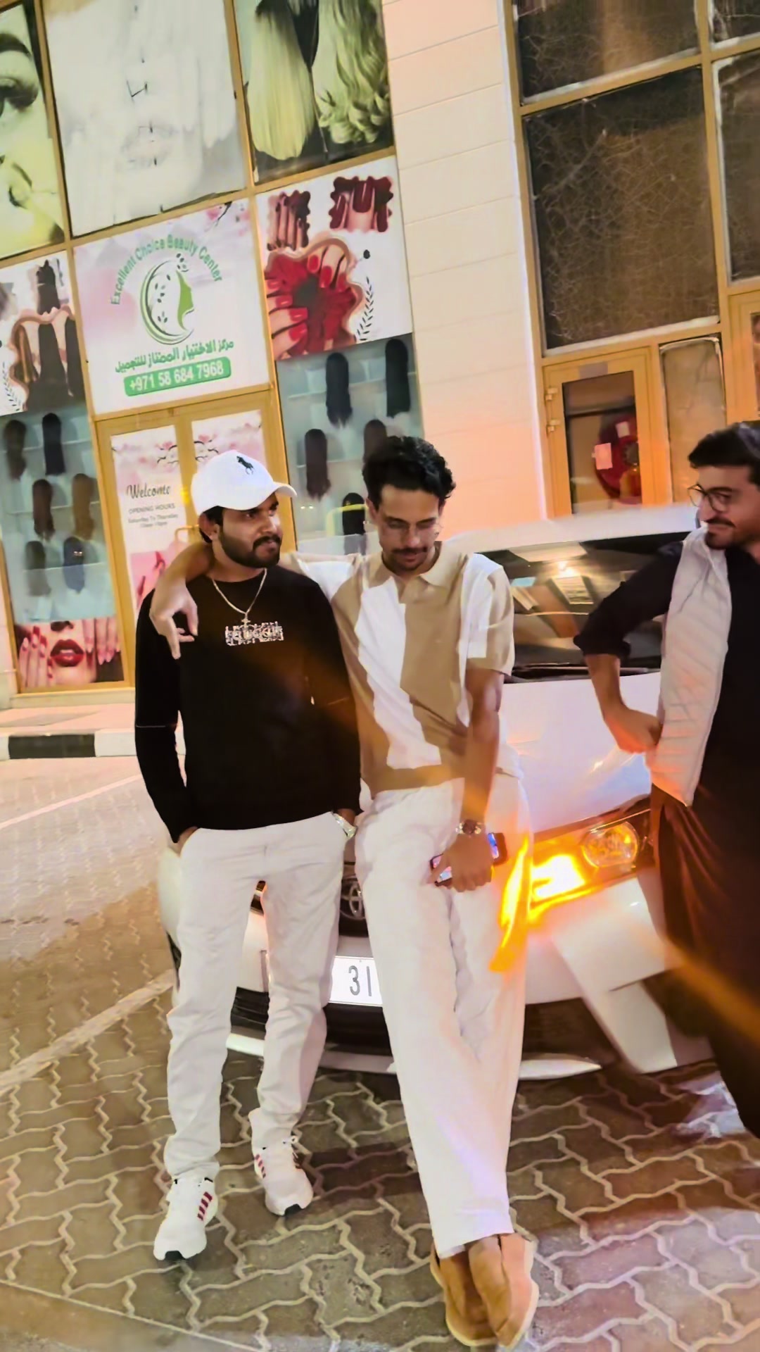 @بھٹی 🇦🇪