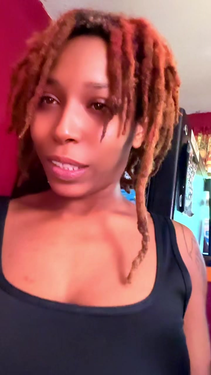 @SmirskyMonroe