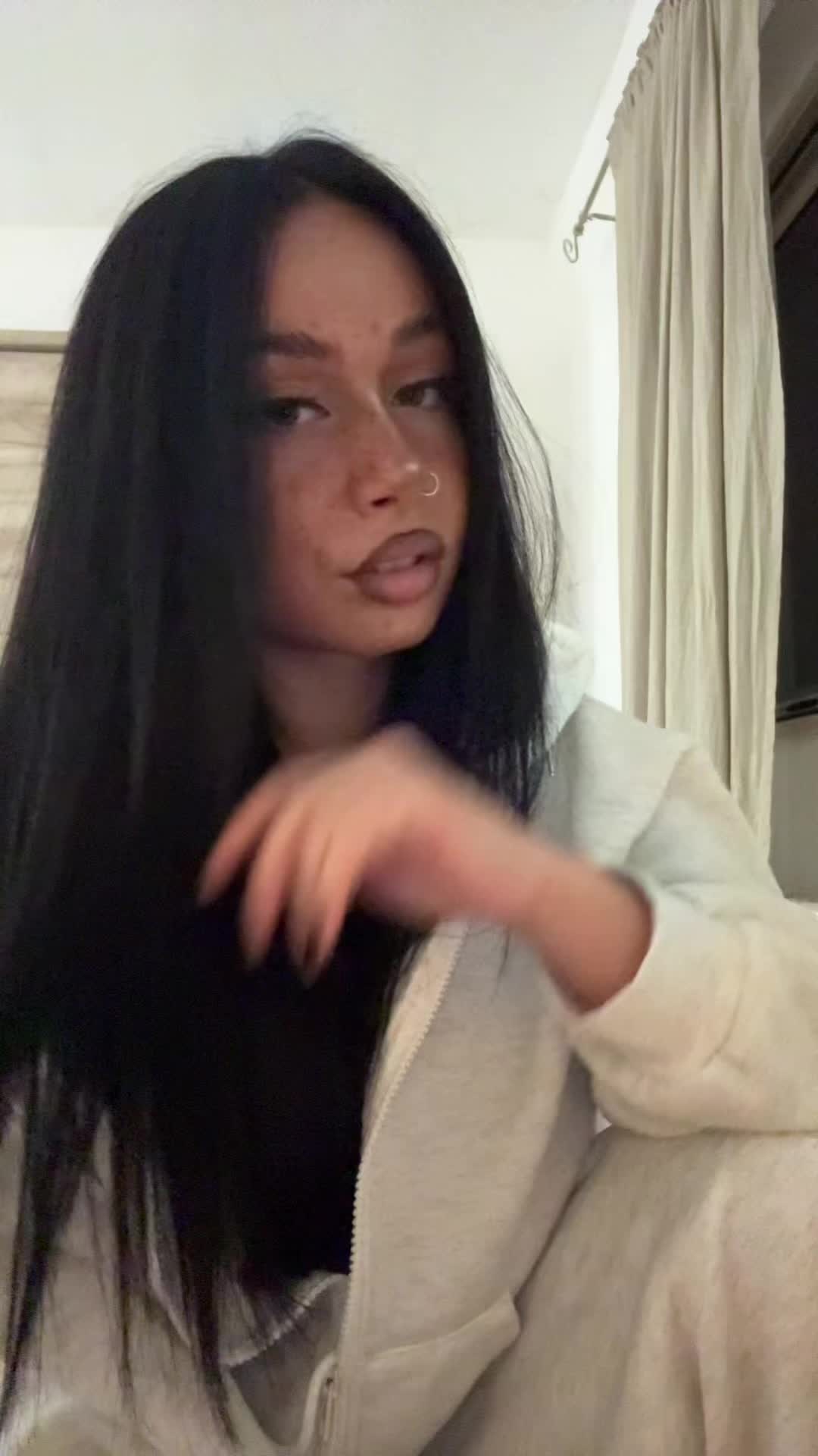 @susanna