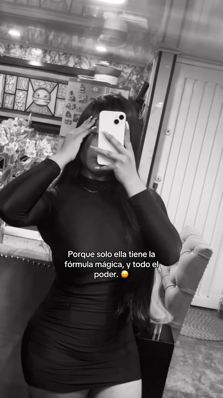 @𝓼𝓪𝓵𝓸𝓶𝓮.