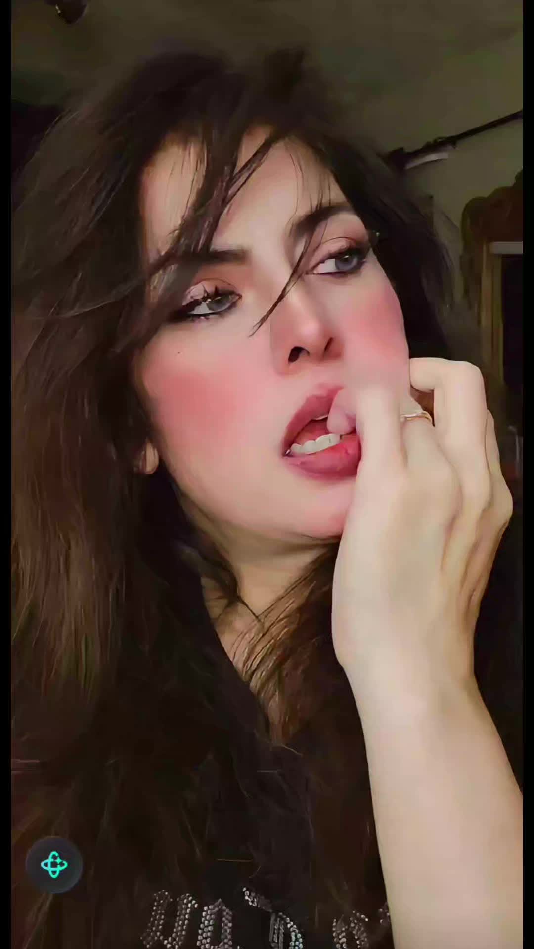@Saaakshi