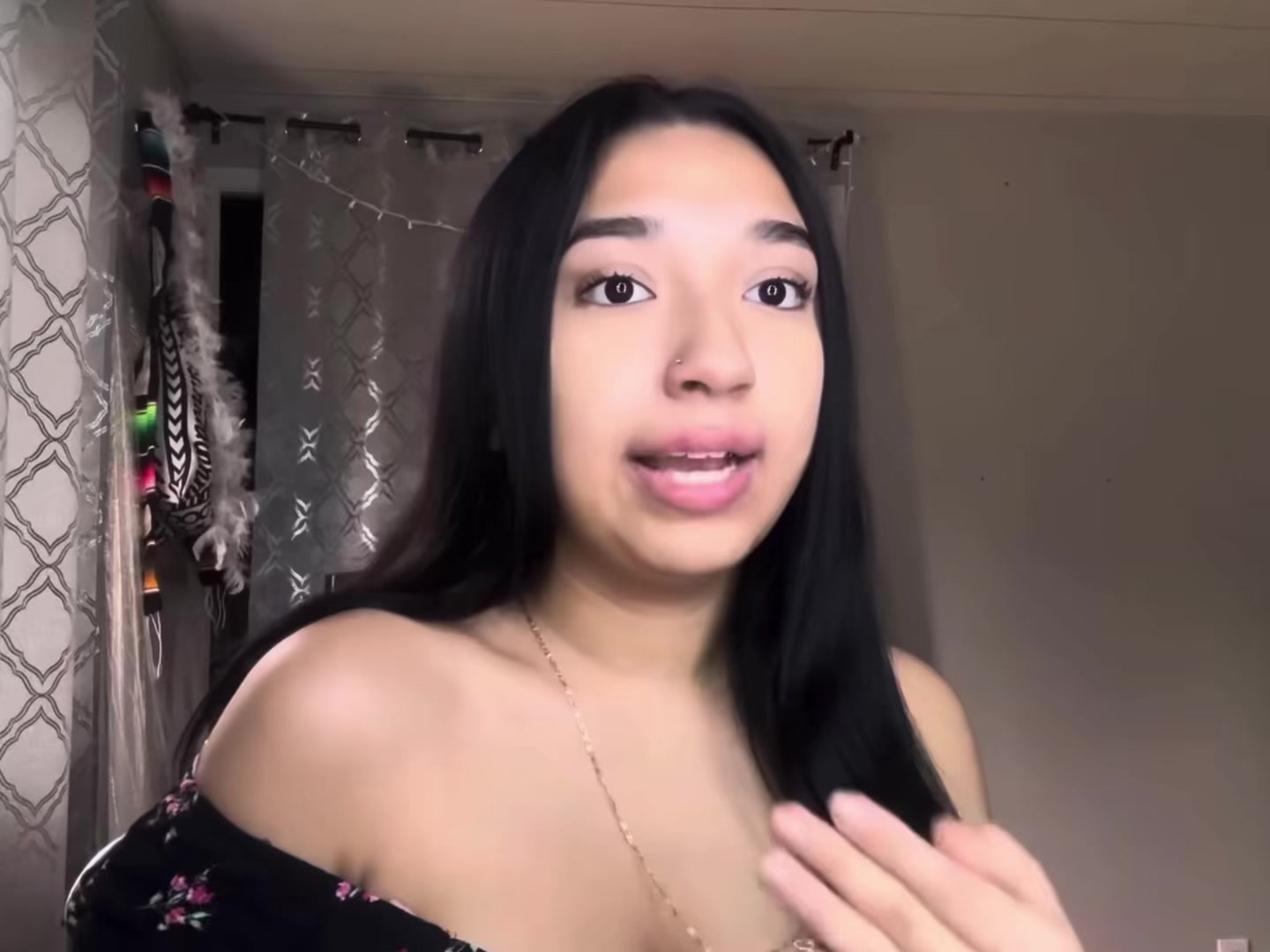 @♕