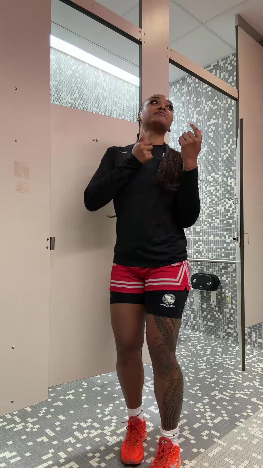 @jjaneedoee