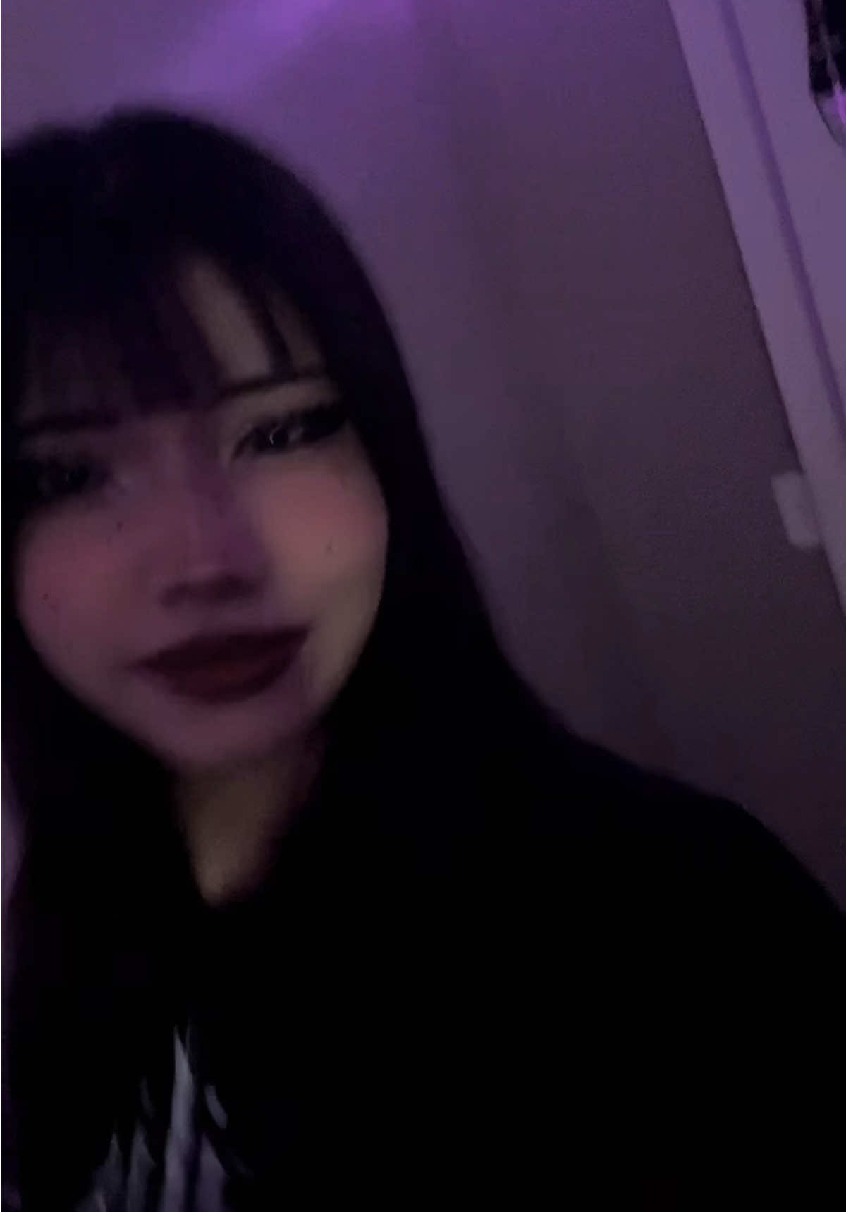 @(๑&macr;◡&macr;๑)♡ Vianny [🕶️]