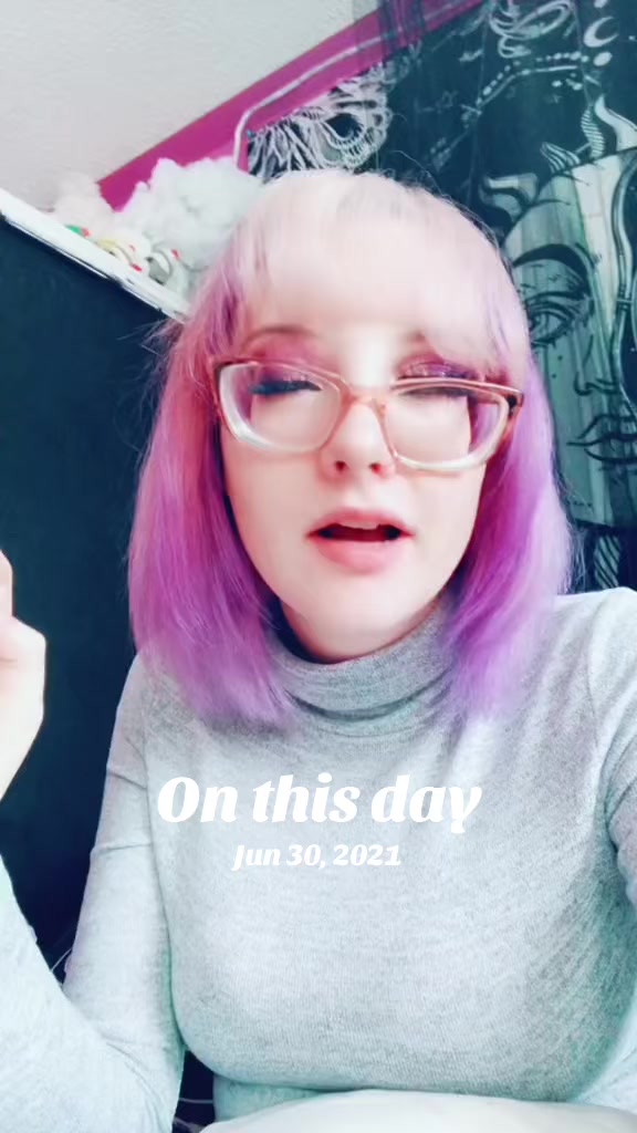 @Trippyhippywitchy